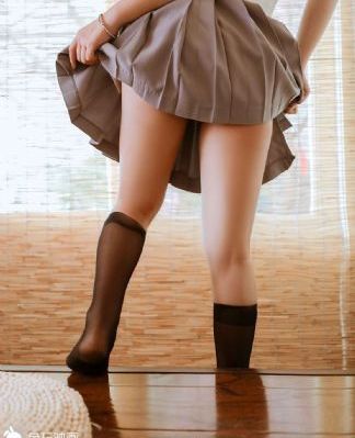 欧美黄色女同性恋性奴视频直播-免费高清不卡在线观看