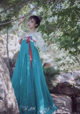 国产女直播三级视频东北-清晰版免费播放